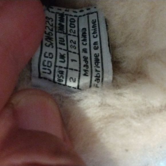 UGG mules - Picture 7 of 7